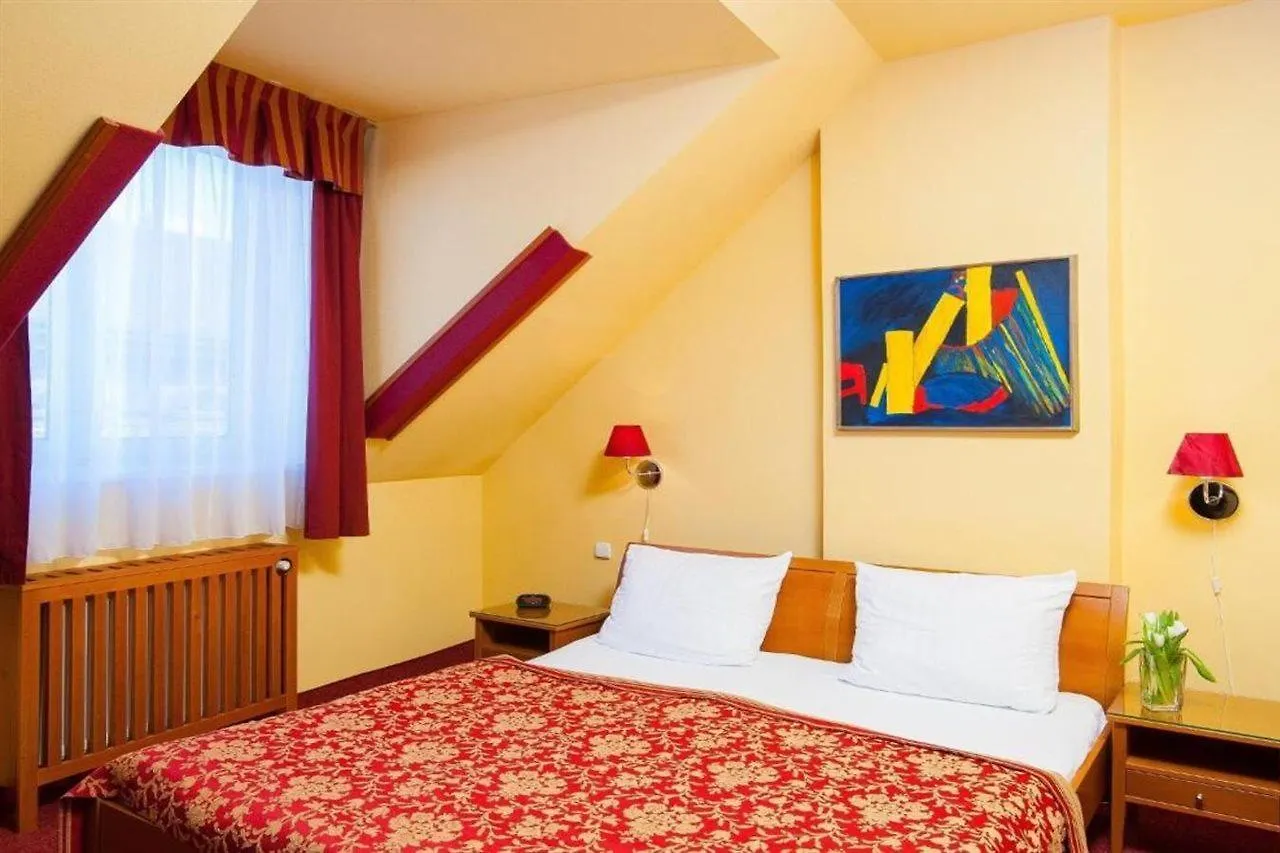 Cloister Inn Hotel Prague 3*,  Czech Republic