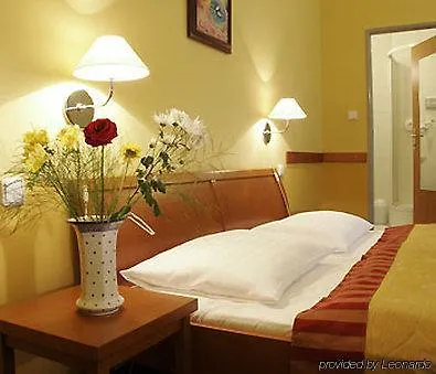 Cloister Inn Hotel Prague