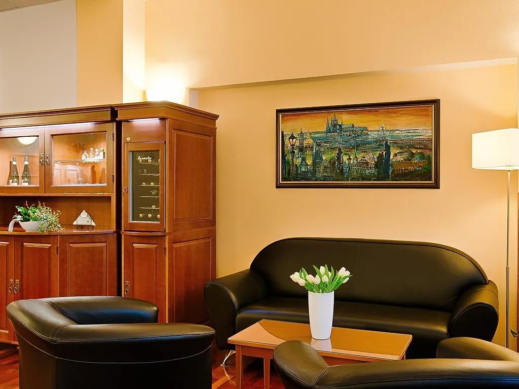 Cloister Inn Hotel Prague