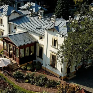 hotellátogatás