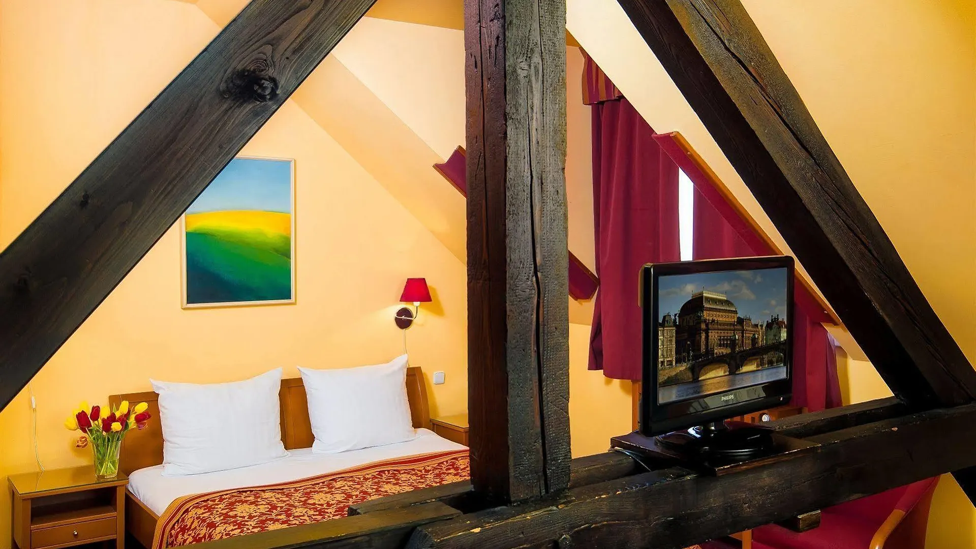 Cloister Inn Hotel Prague