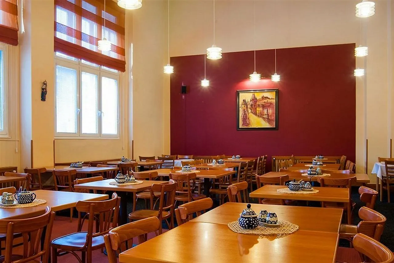 Cloister Inn Hotel Prague
